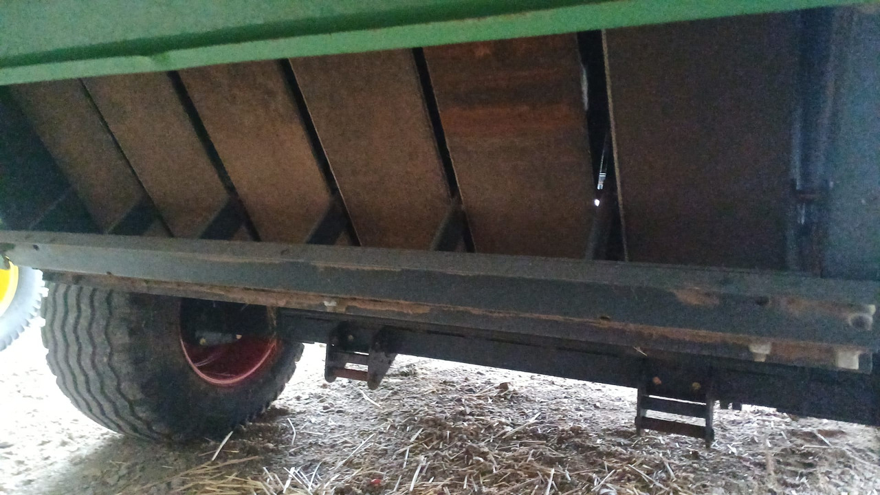 Fendt 2600V - Rundballepresse: bilde 4 Fendt 2600V - Rundballepresse: bilde 4