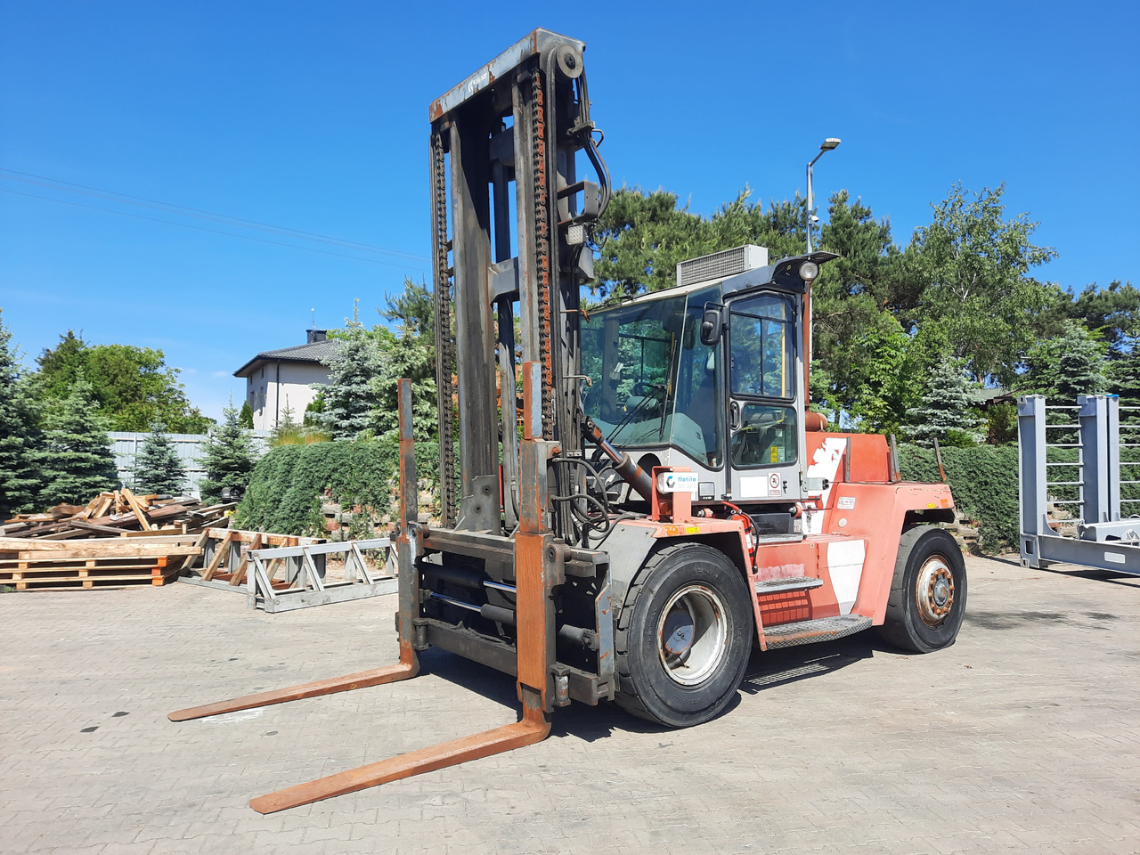 Kalmar DCD 100-6 - Dieseltruck: bilde 1 Kalmar DCD 100-6 - Dieseltruck: bilde 1