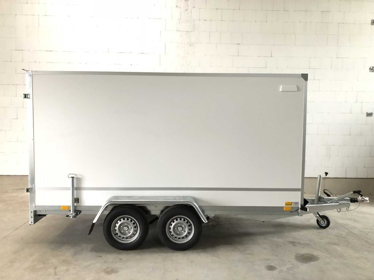 BLYSS F2736HTD Kofferanhänger - Skaphenger: bilde 1 BLYSS F2736HTD Kofferanhänger - Skaphenger: bilde 1