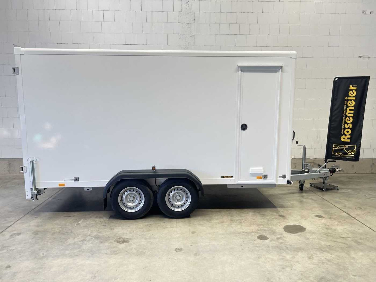 BLYSS FS2740/200HTL Seitentür Kofferanhänger - Skaphenger: bilde 2 BLYSS FS2740/200HTL Seitentür Kofferanhänger - Skaphenger: bilde 2