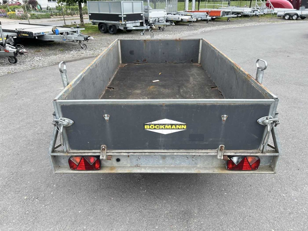 BOECKMANN HB 1326 Kastenanhänger gebremst - Biltilhenger: bilde 4 BOECKMANN HB 1326 Kastenanhänger gebremst - Biltilhenger: bilde 4