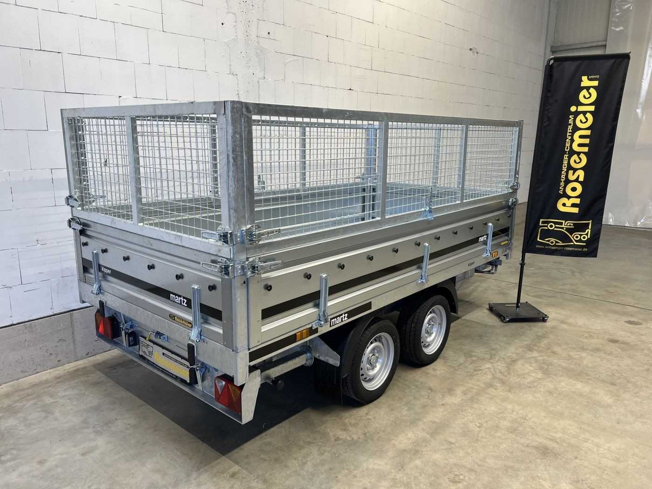 MARTZ Kipper 300/2 C S 2,7T Gitter Dreiseitenkipper - Tipphenger: bilde 4 MARTZ Kipper 300/2 C S 2,7T Gitter Dreiseitenkipper - Tipphenger: bilde 4