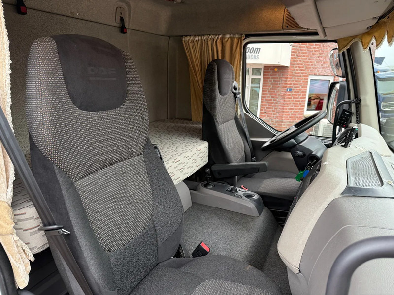 DAF LF 210 LF210 4X2 / Slaapcabine / 11.990KG / D'hollandia 1.50KG / DAF dealer onderhoud - Skapbil: bilde 5 DAF LF 210 LF210 4X2 / Slaapcabine / 11.990KG / D'hollandia 1.50KG / DAF dealer onderhoud - Skapbil: bilde 5