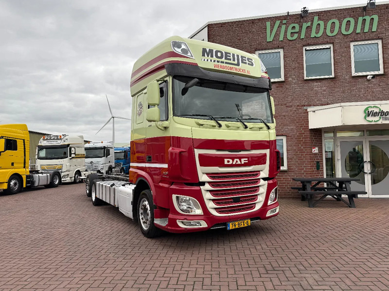 DAF XF 460 XF460 6X2 SCC EURO6 CHASSIS - HOLLAND TRUCK - TOP CONDITION!!! - Chassis lastebil: bilde 1 DAF XF 460 XF460 6X2 SCC EURO6 CHASSIS - HOLLAND TRUCK - TOP CONDITION!!! - Chassis lastebil: bilde 1
