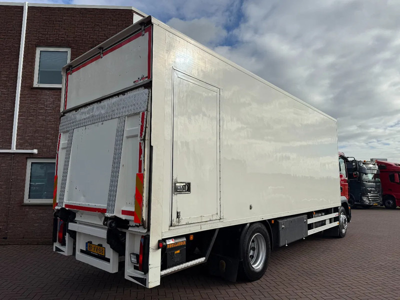 MAN TGM 18.250 TGM 18.250 4X2 Koffer mit Ladebordwand TUV-2-2026 NL-Truck - Skapbil: bilde 5 MAN TGM 18.250 TGM 18.250 4X2 Koffer mit Ladebordwand TUV-2-2026 NL-Truck - Skapbil: bilde 5
