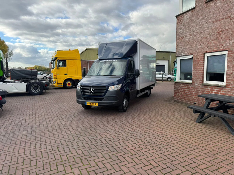 Mercedes-Benz Sprinter Sprinter 515CDI bakwagen met klep / automaat / MBUX /Navi / Airco / Camera / Top - Varebil med skap: bilde 2 Mercedes-Benz Sprinter Sprinter 515CDI bakwagen met klep / automaat / MBUX /Navi / Airco / Camera / Top - Varebil med skap: bilde 2