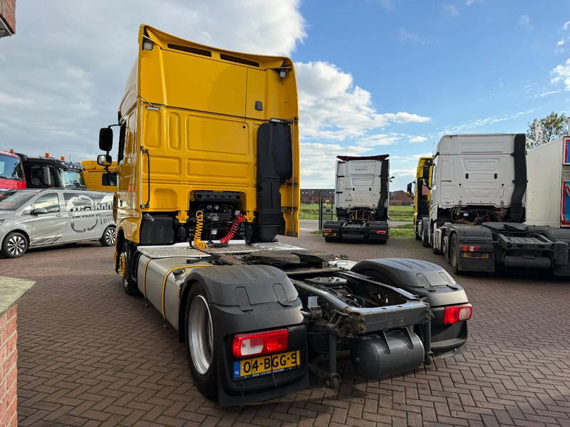 DAF XF 460 XF460 4X2 SSC / lowdeck / Holland Truck - Trekkvogn: bilde 4 DAF XF 460 XF460 4X2 SSC / lowdeck / Holland Truck - Trekkvogn: bilde 4