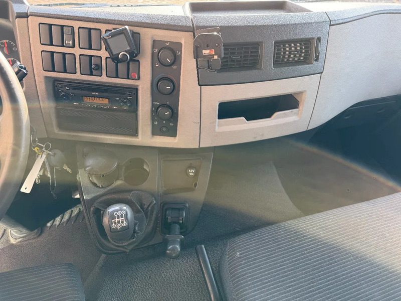 Volvo FL 12 FL 280 11.990KG MANUAL GEARBOX - Chassis lastebil: bilde 4 Volvo FL 12 FL 280 11.990KG MANUAL GEARBOX - Chassis lastebil: bilde 4