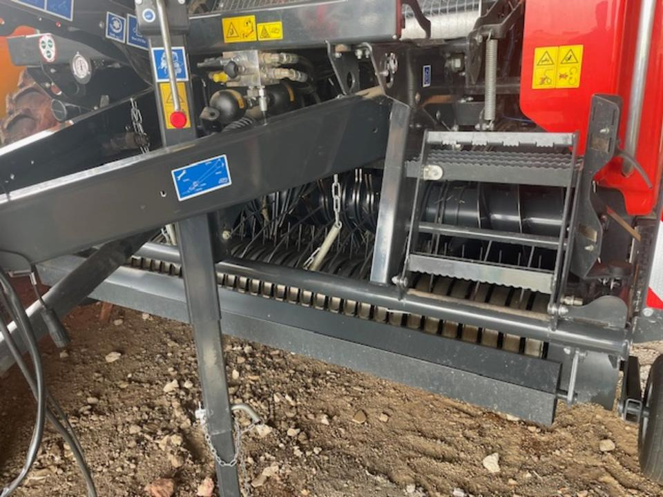 Rundballenpresse Kuhn FB 3125 OC 14 - Rundballepresse: bilde 4 Rundballenpresse Kuhn FB 3125 OC 14 - Rundballepresse: bilde 4