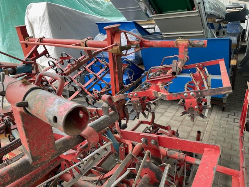 Saatbeetkombination Rau 440cm - Kultivator: bilde 4 Saatbeetkombination Rau 440cm - Kultivator: bilde 4