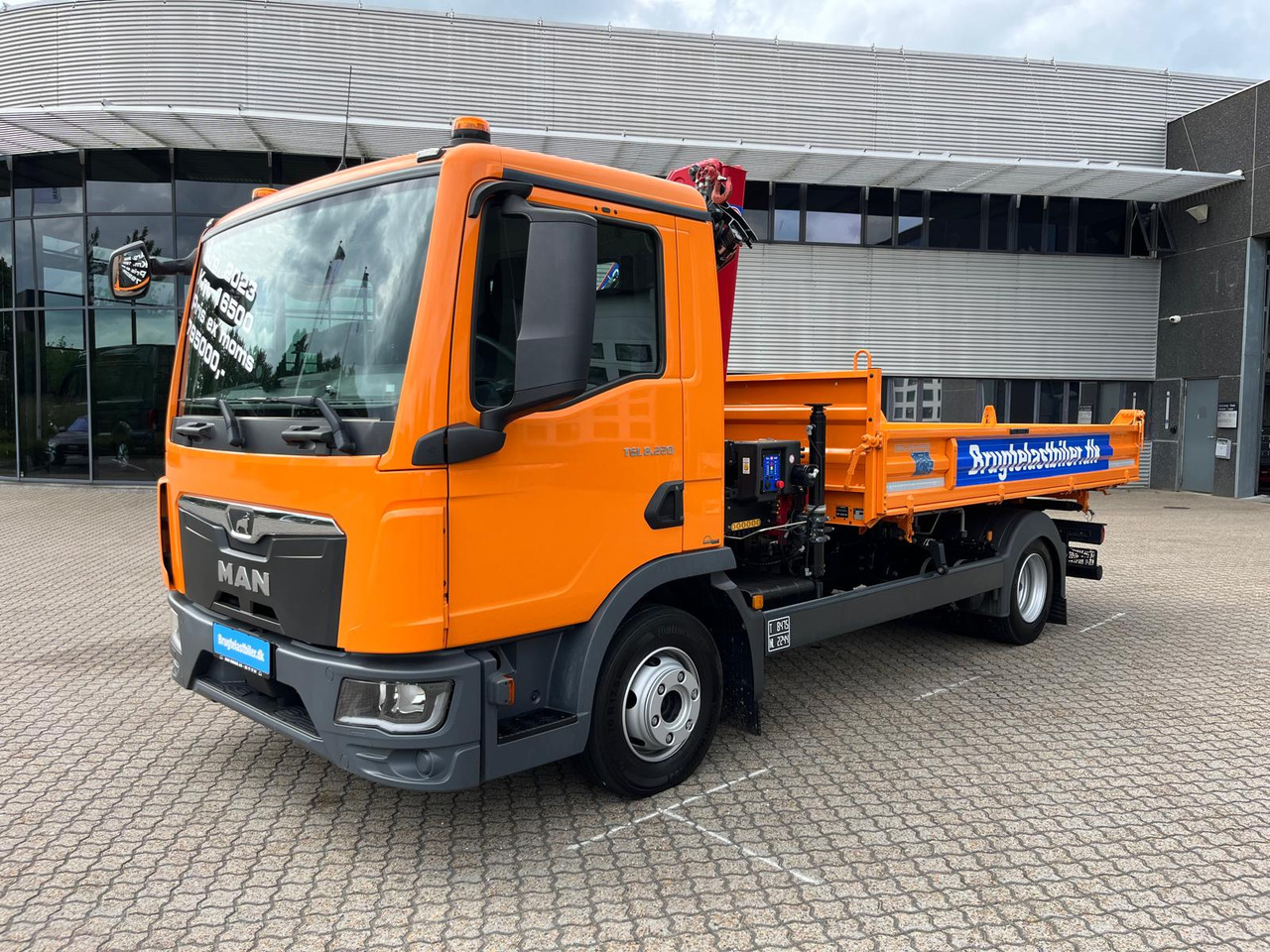 MAN TGL 8.220 - Tippbil, Kranbil: bilde 1 MAN TGL 8.220 - Tippbil, Kranbil: bilde 1
