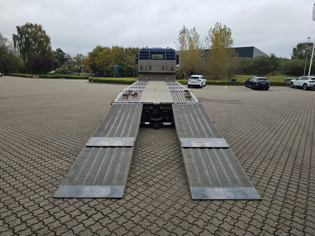 Scania Scania R450 6X2-4 - Transporter lastebil: bilde 4 Scania Scania R450 6X2-4 - Transporter lastebil: bilde 4