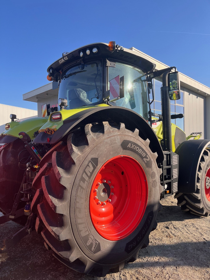 CLAAS Axion 830 CMATIC - Traktor: bilde 5 CLAAS Axion 830 CMATIC - Traktor: bilde 5