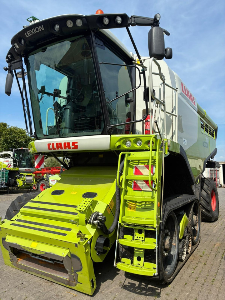 CLAAS Lexion 760TT - Skurtresker: bilde 1 CLAAS Lexion 760TT - Skurtresker: bilde 1