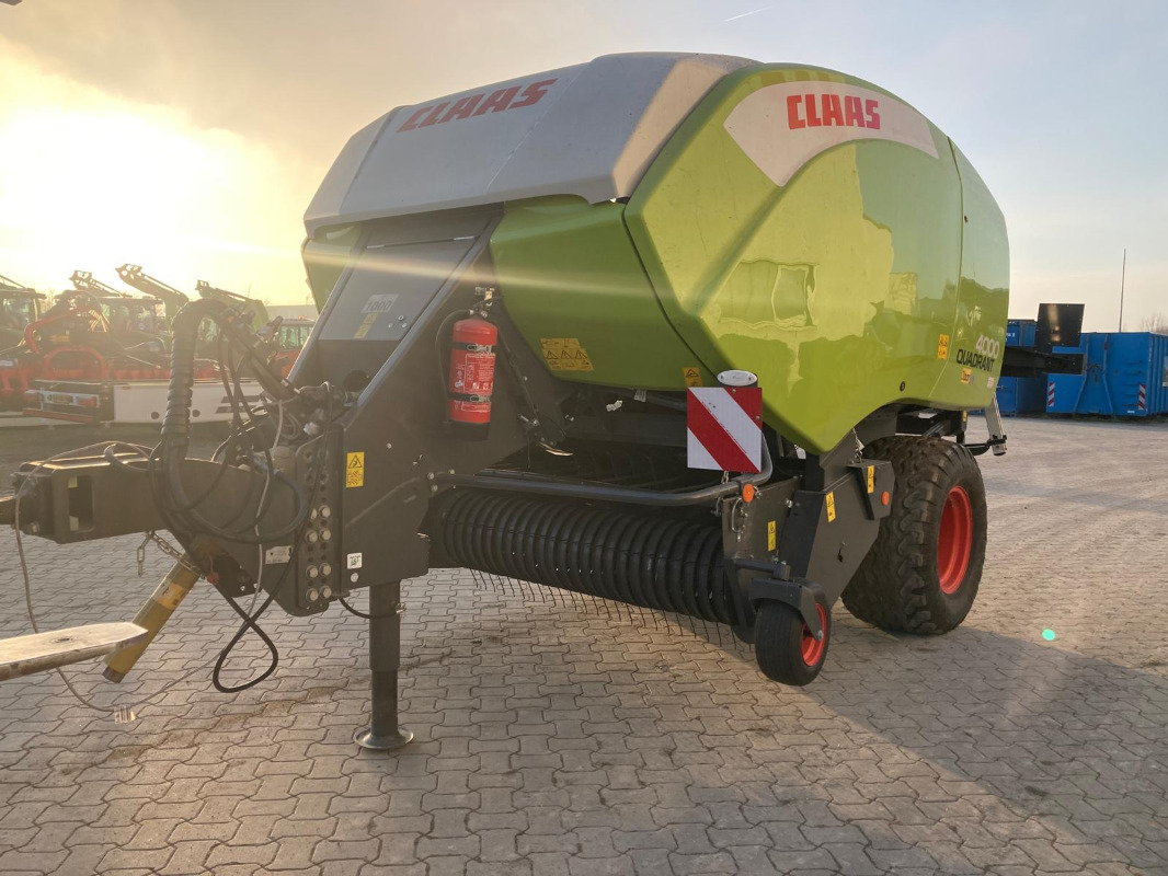 CLAAS Quadrant 4000 - Firkantpresse: bilde 5 CLAAS Quadrant 4000 - Firkantpresse: bilde 5
