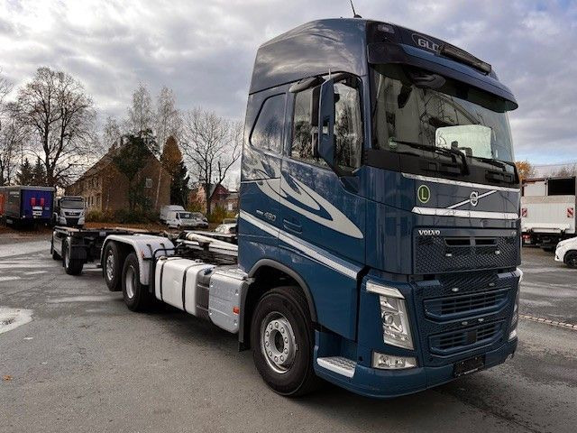 Volvo FH 460 Globetrotter Meiller Abrollkipper - Krokbil: bilde 1 Volvo FH 460 Globetrotter Meiller Abrollkipper - Krokbil: bilde 1