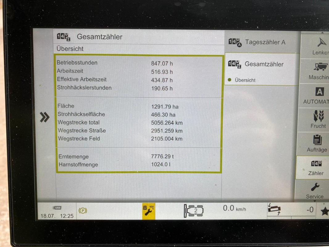 CLAAS Lexion 6800 mit Vario 930 Schneidwerk - Skurtresker: bilde 4 CLAAS Lexion 6800 mit Vario 930 Schneidwerk - Skurtresker: bilde 4