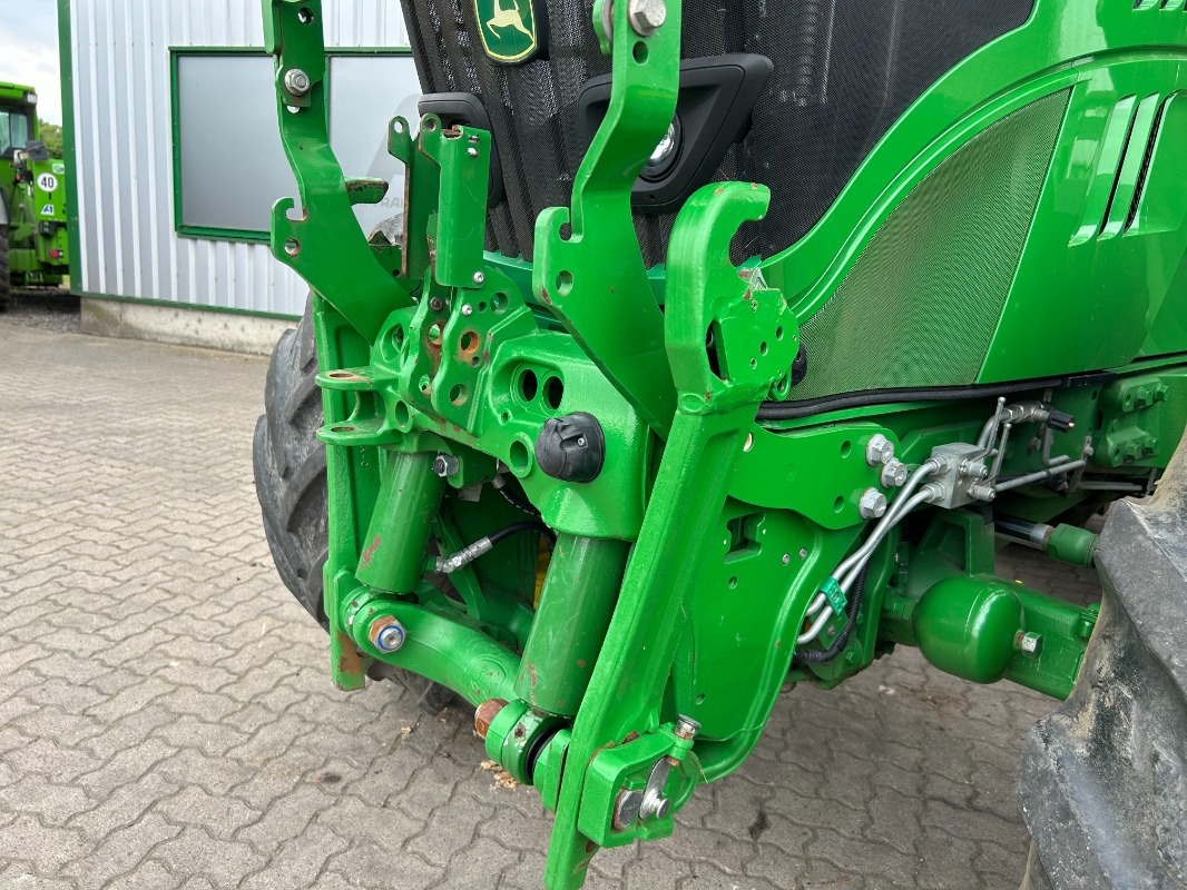 Traktor John Deere 6155M: bilde 7
