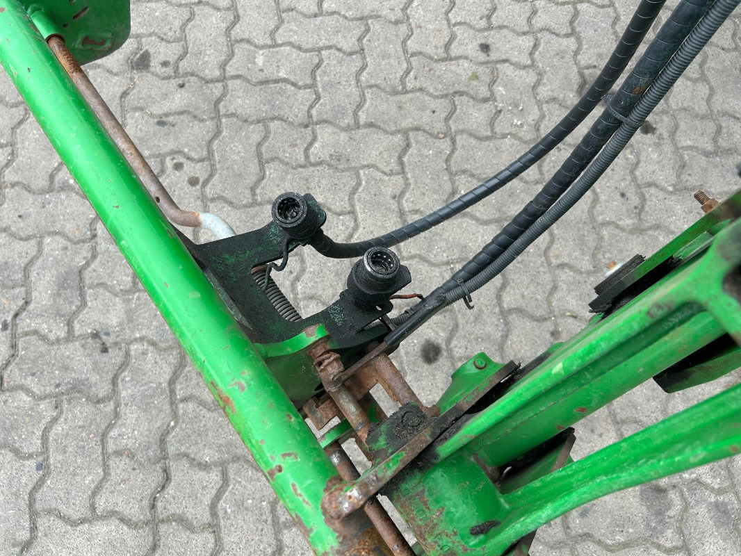 Traktor John Deere 6155M: bilde 11
