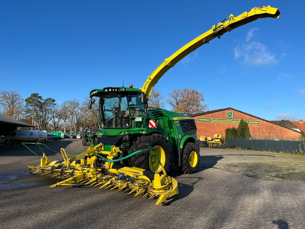 John Deere 9900 mit Kemper 375 - Tresker: bilde 1 John Deere 9900 mit Kemper 375 - Tresker: bilde 1