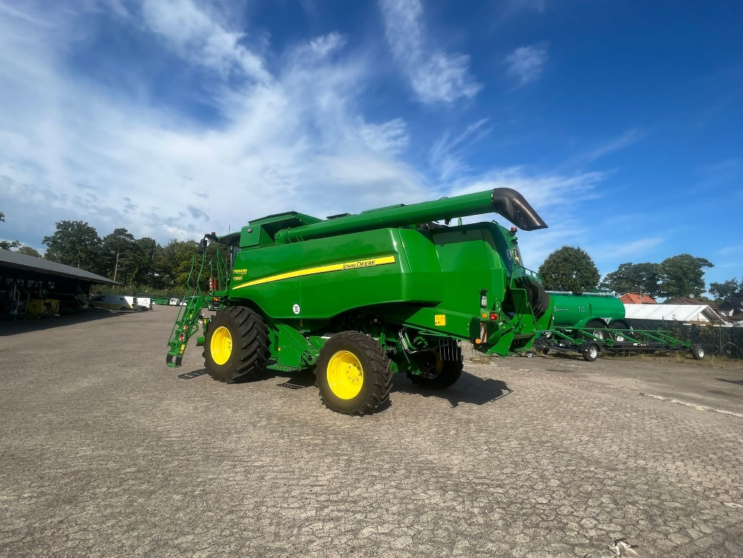 John Deere T560 - Skurtresker: bilde 4 John Deere T560 - Skurtresker: bilde 4