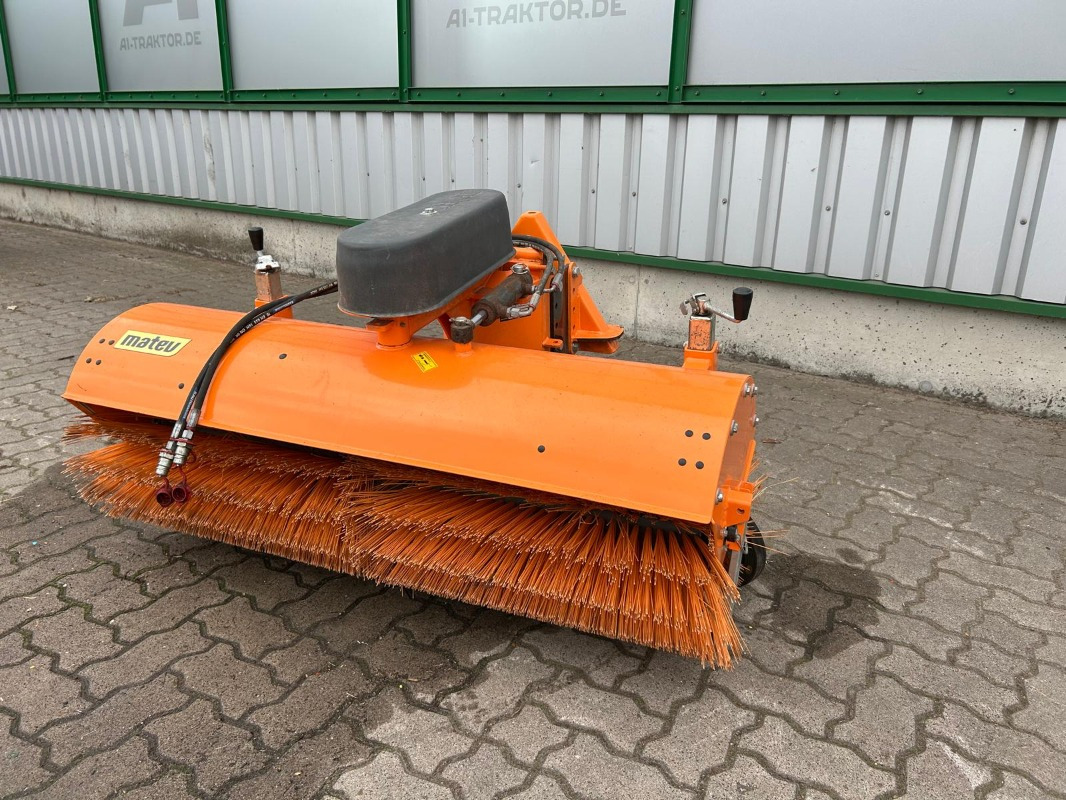 Matev SWE-H/M 14-45 - Slåmaskin: bilde 1 Matev SWE-H/M 14-45 - Slåmaskin: bilde 1