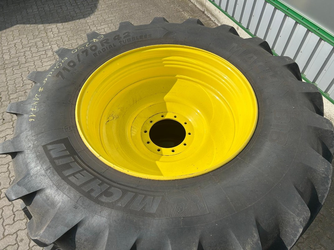 Michelin Kompletträder 710/70R42 600/70R30 - Dekk for Landbruksteknikk: bilde 5 Michelin Kompletträder 710/70R42 600/70R30 - Dekk for Landbruksteknikk: bilde 5