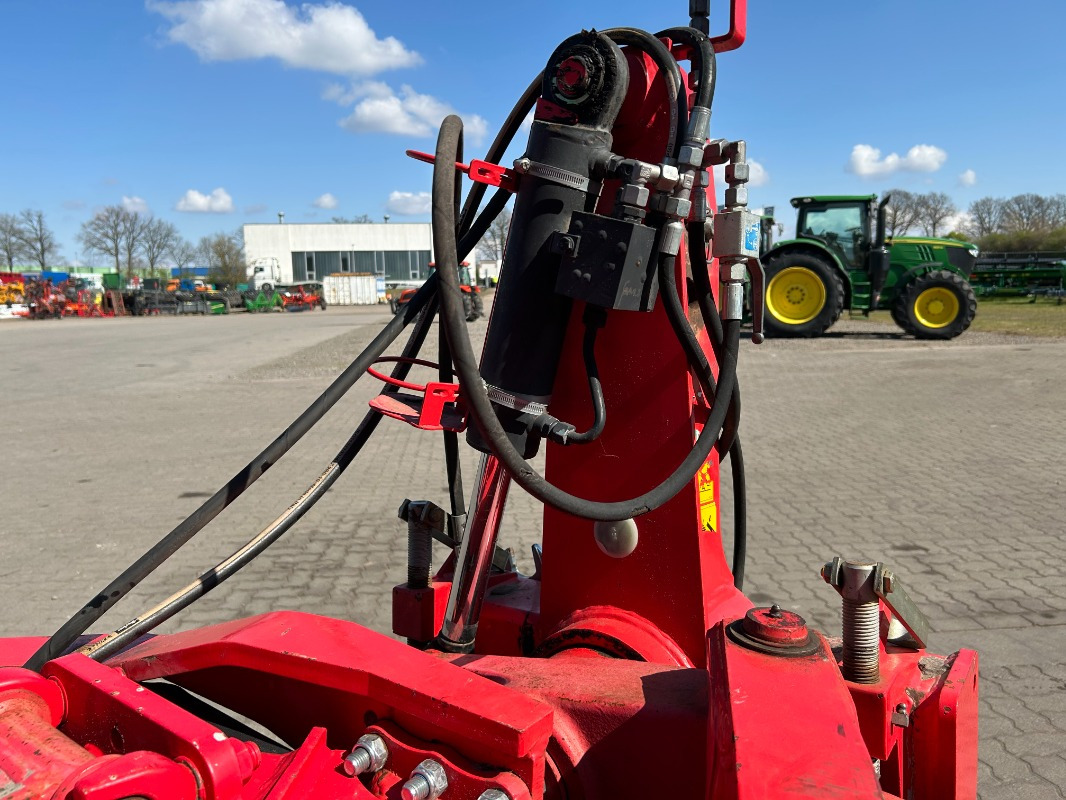 Pöttinger Servo 35 - Plog: bilde 2 Pöttinger Servo 35 - Plog: bilde 2