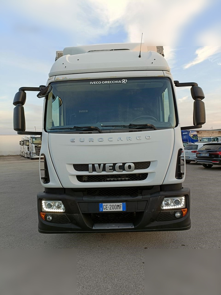 IVECO EUROCARGO 120E25 - Kapellbil: bilde 2 IVECO EUROCARGO 120E25 - Kapellbil: bilde 2