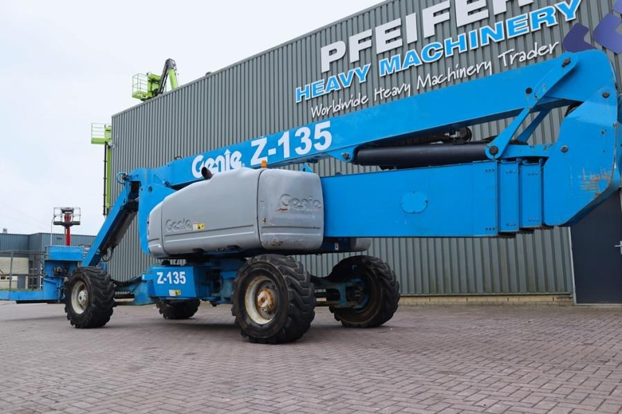 Leie Genie Z135/70 Diesel, 4x4x4 Drive, 43m Lifting Height, 2 Genie Z135/70 Diesel, 4x4x4 Drive, 43m Lifting Height, 2: bilde 11 Leie Genie Z135/70 Diesel, 4x4x4 Drive, 43m Lifting Height, 2 Genie Z135/70 Diesel, 4x4x4 Drive, 43m Lifting Height, 2: bilde 11