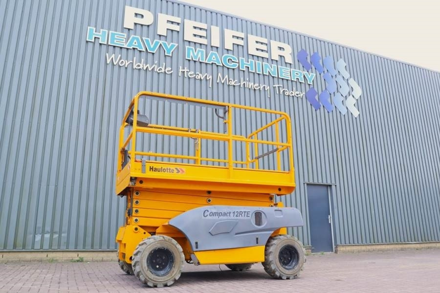 Haulotte Compact 12RTE Electric, 12m Working Height, 450kg - Sakselift: bilde 1 Haulotte Compact 12RTE Electric, 12m Working Height, 450kg - Sakselift: bilde 1