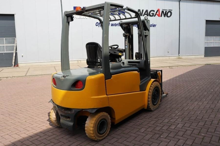 Jungheinrich EFG535 Electric, Lifting Height 4700mm, Freelift 1 - Dieseltruck: bilde 2 Jungheinrich EFG535 Electric, Lifting Height 4700mm, Freelift 1 - Dieseltruck: bilde 2