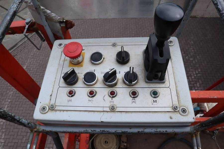 Liftlux SL320-30DS Diesel, 4x4 Drive, 34m Working Height, - Sakselift: bilde 4 Liftlux SL320-30DS Diesel, 4x4 Drive, 34m Working Height, - Sakselift: bilde 4