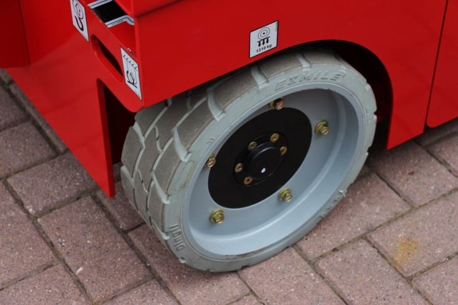 Magni ES1212E Electric, 12m Working Height, 320kg Capaci - Sakselift: bilde 3 Magni ES1212E Electric, 12m Working Height, 320kg Capaci - Sakselift: bilde 3