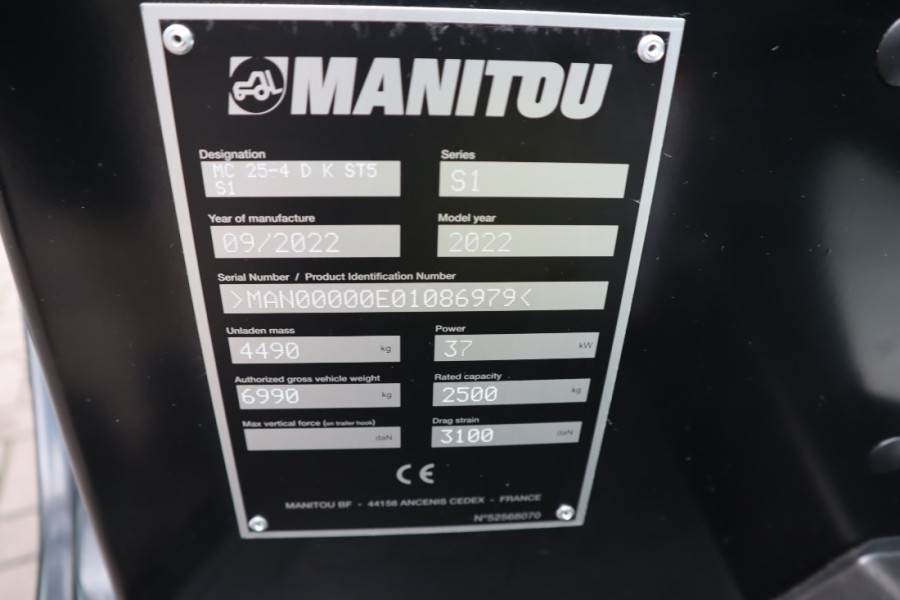 Manitou MC25-4 Valid Inspection, *Guarantee, Diesel, 4x4 D - Terrenggående gaffeltruck: bilde 5 Manitou MC25-4 Valid Inspection, *Guarantee, Diesel, 4x4 D - Terrenggående gaffeltruck: bilde 5