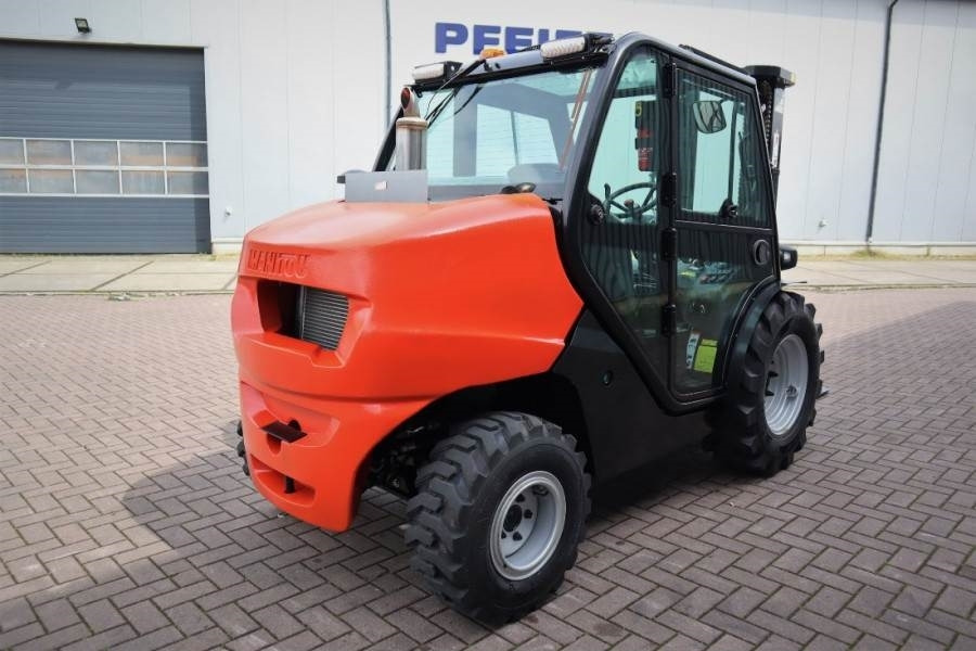 Manitou MC25-4 Valid Inspection, *Guarantee, Diesel, 4x4 D - Terrenggående gaffeltruck: bilde 3 Manitou MC25-4 Valid Inspection, *Guarantee, Diesel, 4x4 D - Terrenggående gaffeltruck: bilde 3