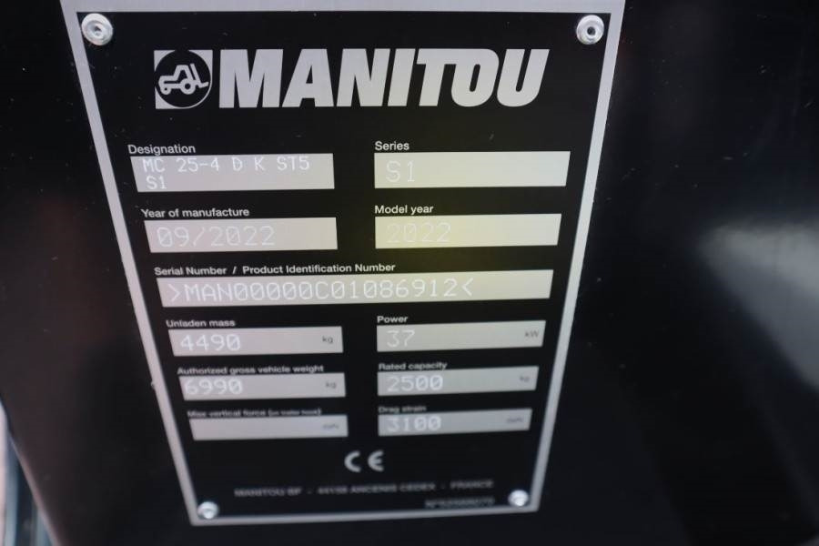 Manitou MC25-4 Valid Inspection, *Guarantee, Diesel, 4x4 D - Terrenggående gaffeltruck: bilde 5 Manitou MC25-4 Valid Inspection, *Guarantee, Diesel, 4x4 D - Terrenggående gaffeltruck: bilde 5