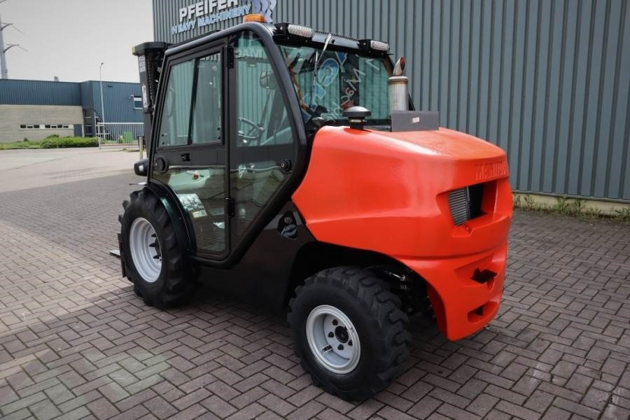 Manitou MC25-4 Valid Inspection, *Guarantee, Diesel, 4x4 D - Terrenggående gaffeltruck: bilde 4 Manitou MC25-4 Valid Inspection, *Guarantee, Diesel, 4x4 D - Terrenggående gaffeltruck: bilde 4