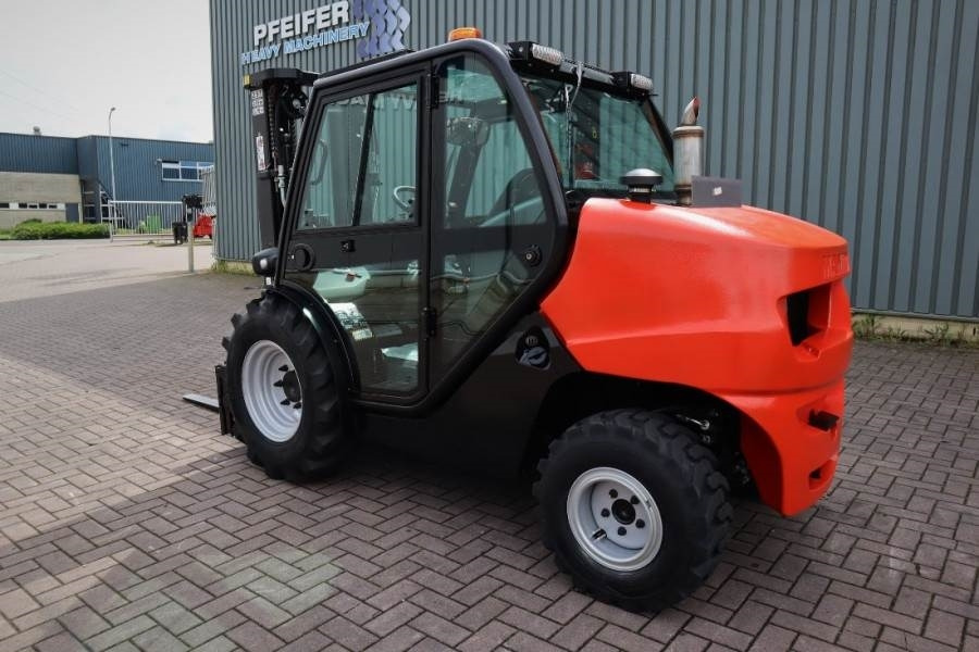 Manitou MC25-4 Valid Inspection, *Guarantee, Diesel, 4x4 D - Terrenggående gaffeltruck: bilde 4 Manitou MC25-4 Valid Inspection, *Guarantee, Diesel, 4x4 D - Terrenggående gaffeltruck: bilde 4