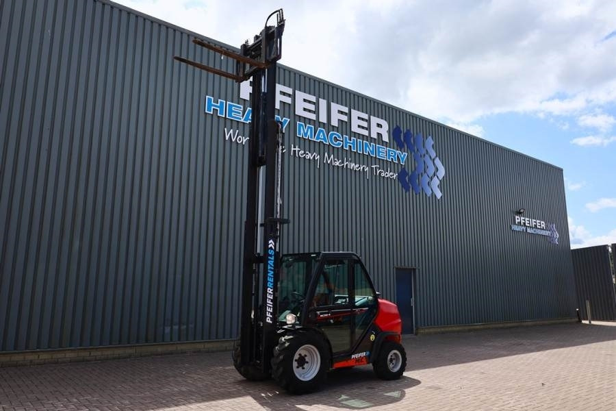 Manitou MC30-4 Valid Inspection, *Guarantee, Diesel, 4x4 D - Terrenggående gaffeltruck: bilde 3 Manitou MC30-4 Valid Inspection, *Guarantee, Diesel, 4x4 D - Terrenggående gaffeltruck: bilde 3