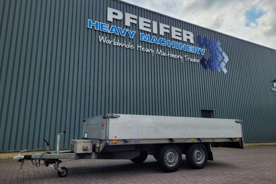Saris PL1827 2 Axel Trailer - Biltilhenger: bilde 1 Saris PL1827 2 Axel Trailer - Biltilhenger: bilde 1