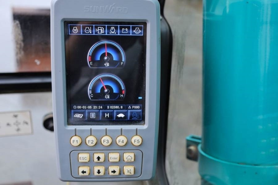 Sunward SWE215F CE certification, Diesel, Digging depth: 6 - Beltegraver: bilde 5 Sunward SWE215F CE certification, Diesel, Digging depth: 6 - Beltegraver: bilde 5