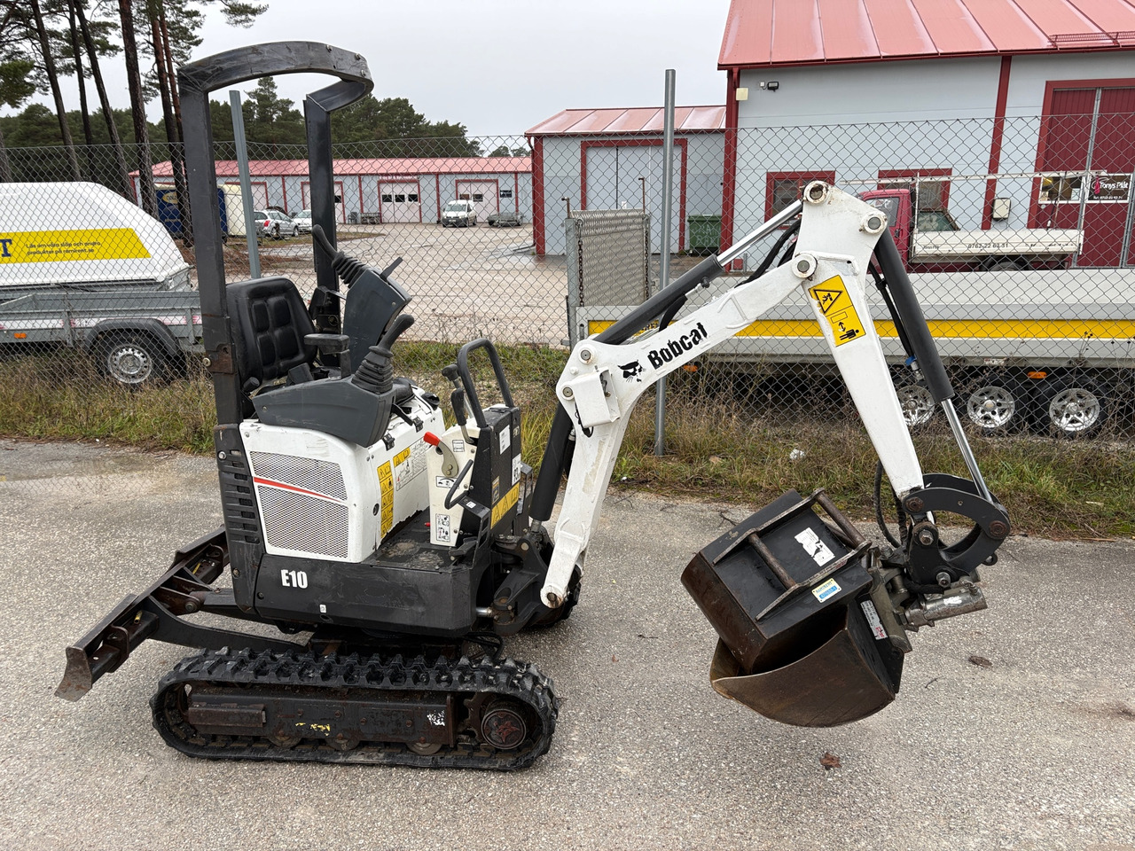 Bobcat E10 - Gravemaskin: bilde 1 Bobcat E10 - Gravemaskin: bilde 1