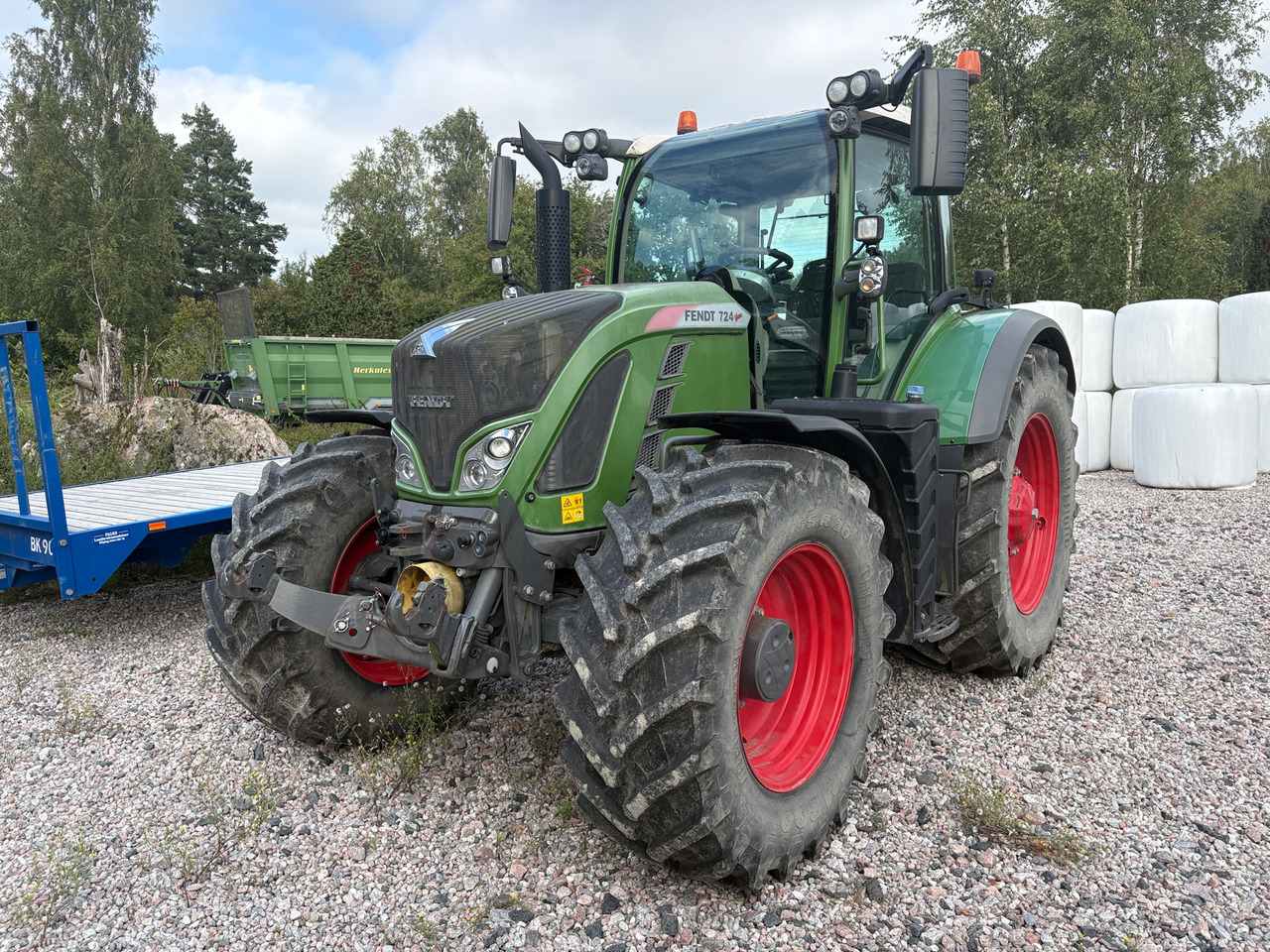 Fendt 724 Vario - Traktor: bilde 1 Fendt 724 Vario - Traktor: bilde 1