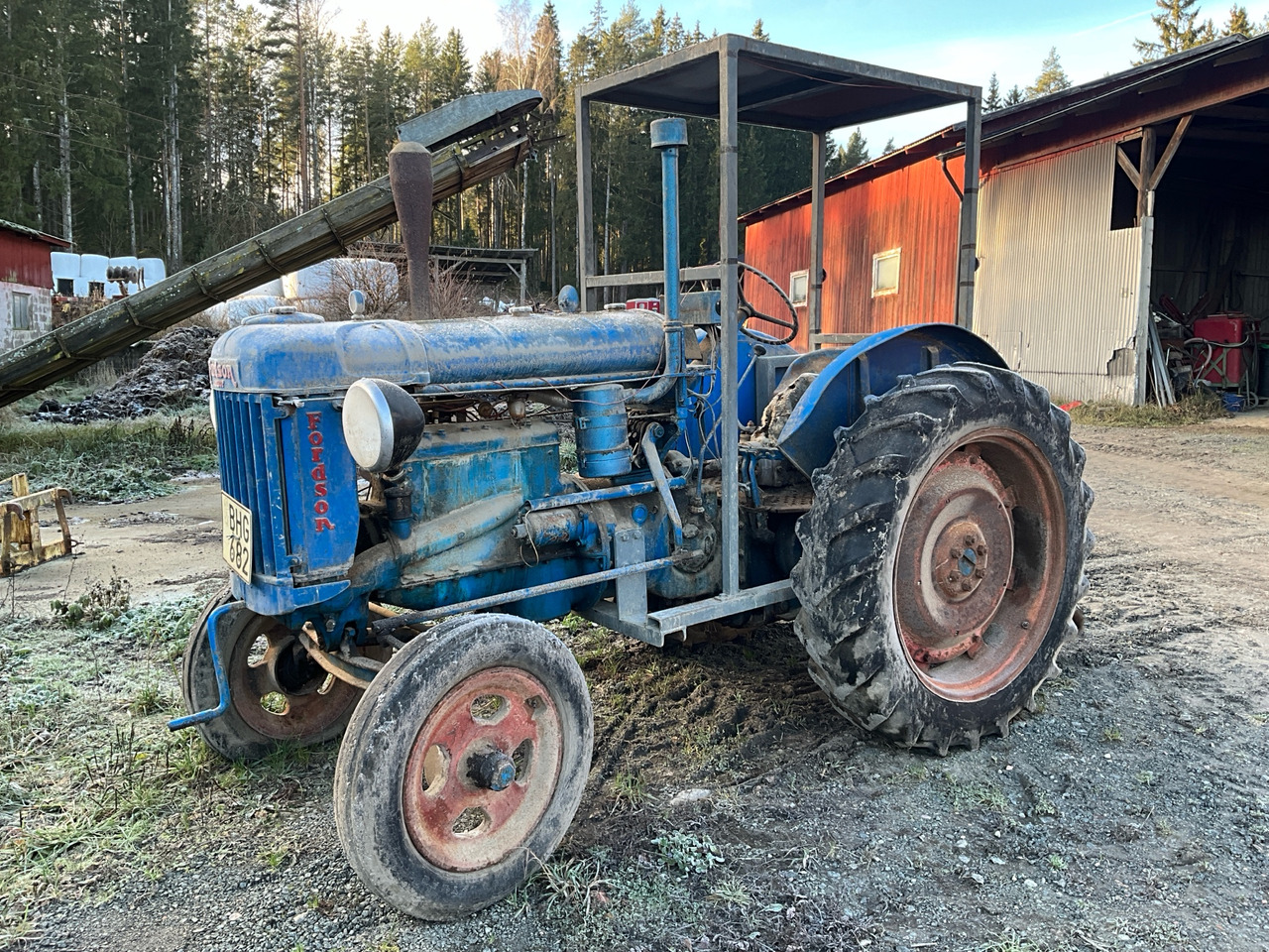 Fordson Major - Traktor: bilde 1 Fordson Major - Traktor: bilde 1