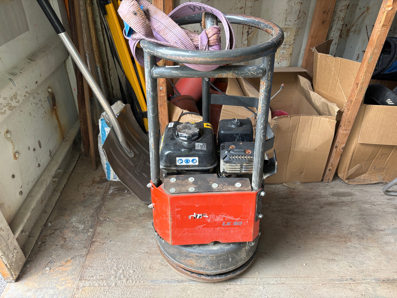 Husqvarna LX 90 - Vibroplate: bilde 1 Husqvarna LX 90 - Vibroplate: bilde 1