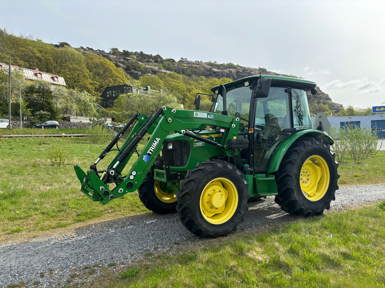 John Deere 5075E - Traktor: bilde 1 John Deere 5075E - Traktor: bilde 1