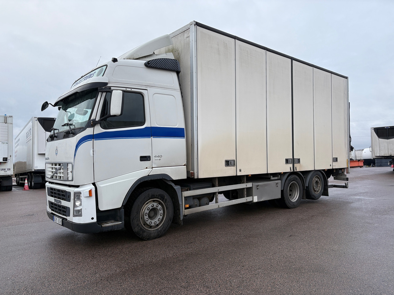 Volvo 440 6*2 - Lastebil: bilde 1 Volvo 440 6*2 - Lastebil: bilde 1