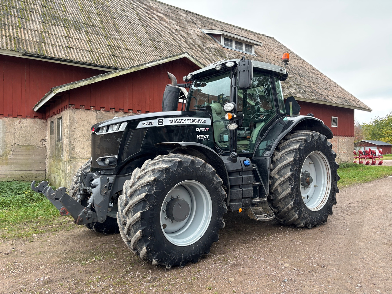 Massey Ferguson 7726S - Traktor: bilde 1 Massey Ferguson 7726S - Traktor: bilde 1