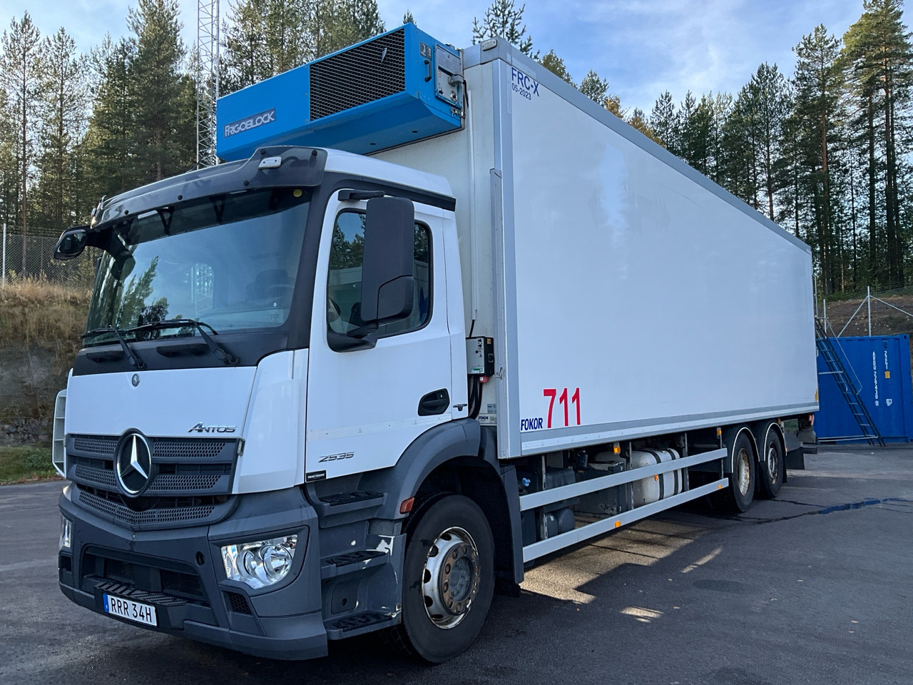 Mercedes-Benz Antos 2535 - Lastebil med kjøl: bilde 1 Mercedes-Benz Antos 2535 - Lastebil med kjøl: bilde 1